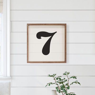 Square Classic Number Seven White