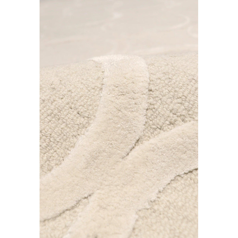 Geometric Area Rug in Ivory