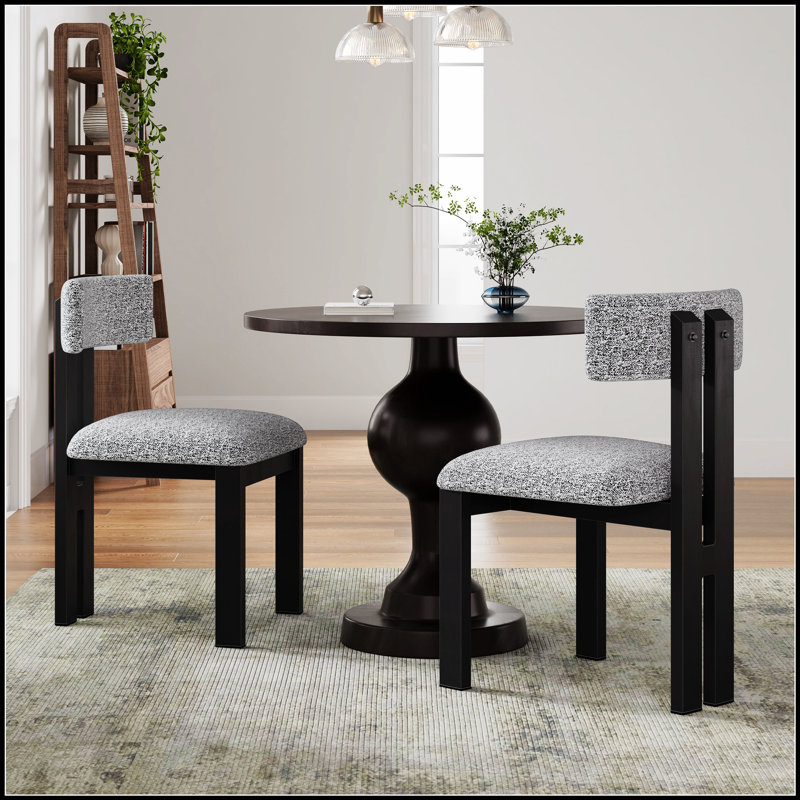 Chaises de salle à manger rembourrées modernes avec accoudoirs robustes en métal, ensemble de deux pour rehausser l'ambiance de votre salle à manger
