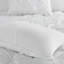 Ensemble de literie élégant 7 pièces, doux capitonné en polyester pour la chambre à coucher