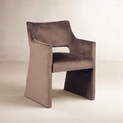 Camillo Modern Velvet Dining Armchair Contemporary Upholstered Dining Chairs With Armrests For Kitchen, Dining Room, Or Home Office