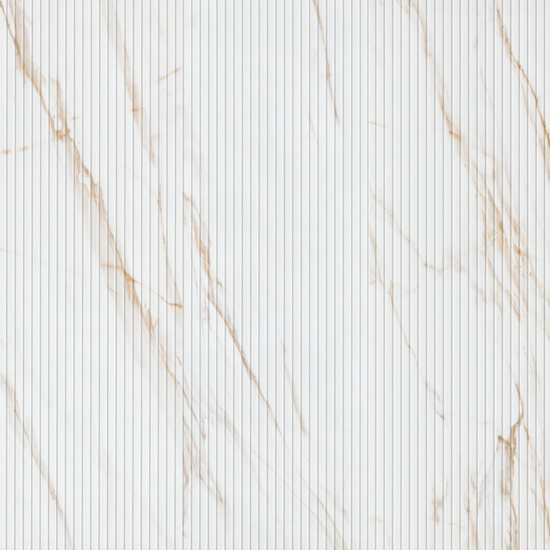 Carreau mural cannelé aspect marbre satiné Striara Marvelle Golden Drift 16'' x 48'', Marvelle Golden Drift