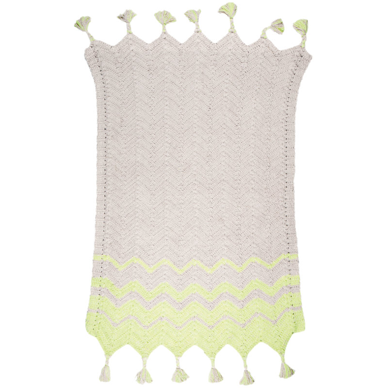 Veasley Chevron Indoor Rug, Rectangle 2' x 3'