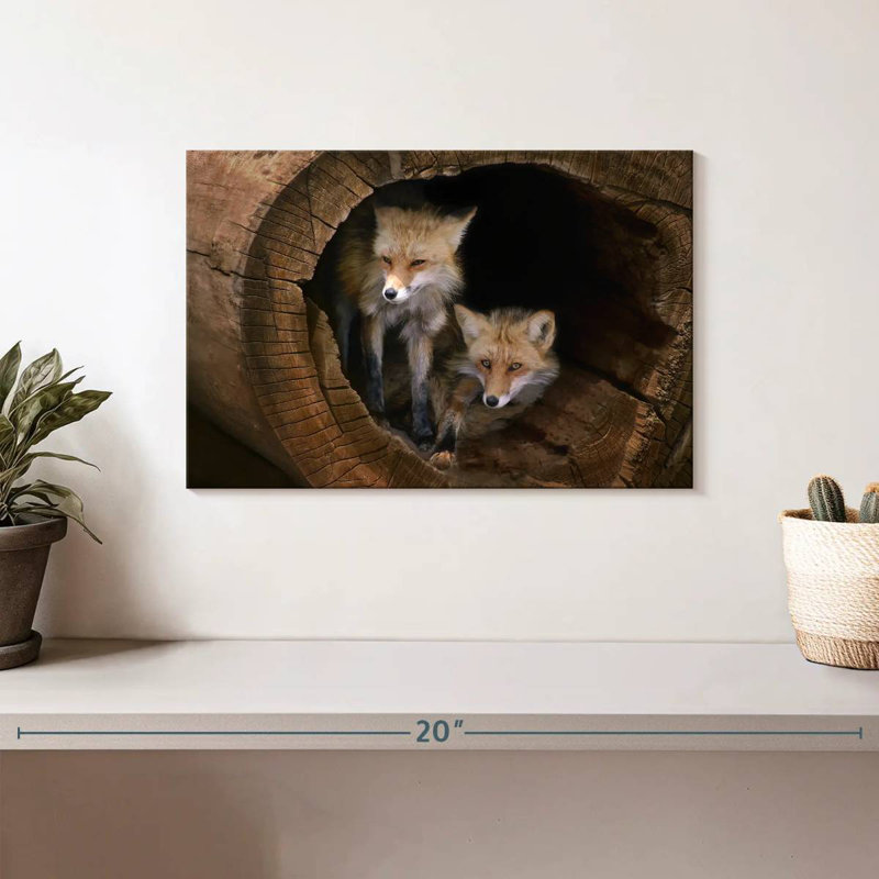 Brampt Kit Foxes, 8" H x 12" W