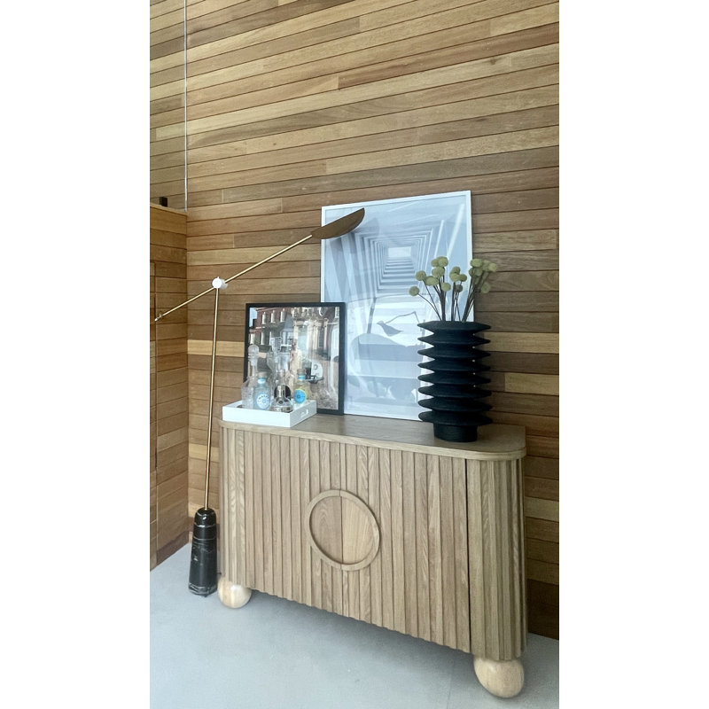 Armoire d'appoint ou buffet moderne avec tablettes intérieures Ainis
