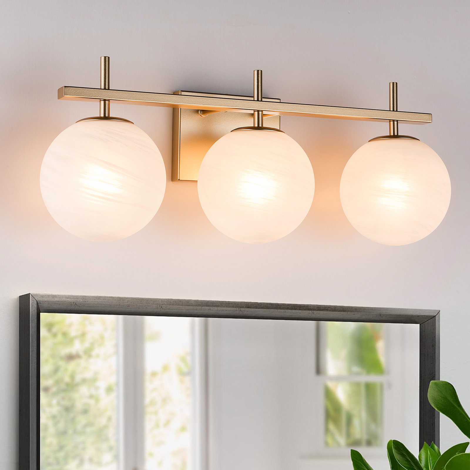 Lio Vanity Light, Polished Gold, 3
