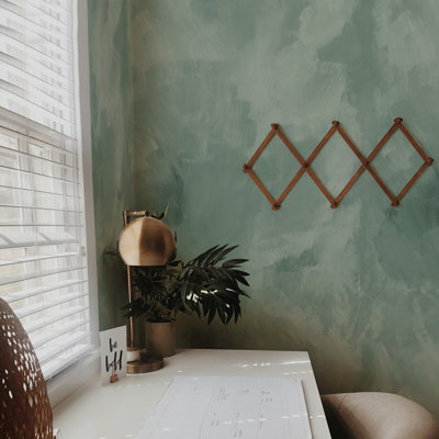 Axiom Dark aquarelle Venetian Green Concrete Background