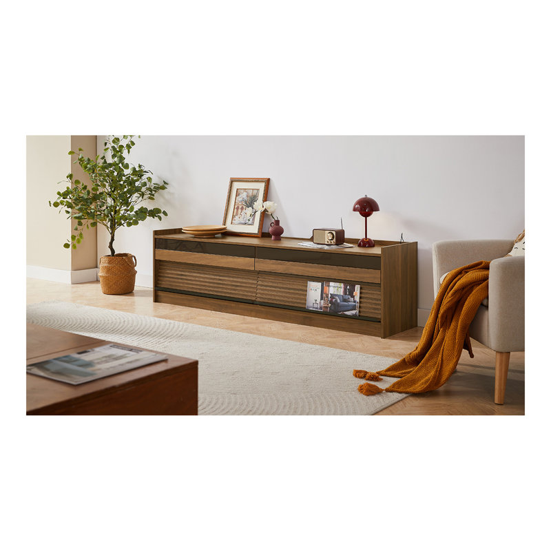 Meuble télé Mirod avec rangement spacieux, 4 tiroirs avec verre trempé, ports de charge intégrés et éclairage DEL ambiant, polyvalent pour tous les styles de décor