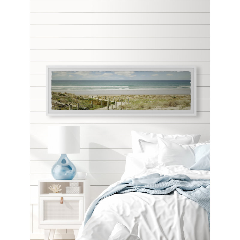 « a distante view »-cadre photo imprimé sur papier, H 10 po x l 30 po x P 1,5 po