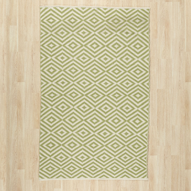Geometric Indoor Rug, Rectangle 5' x 7'6"