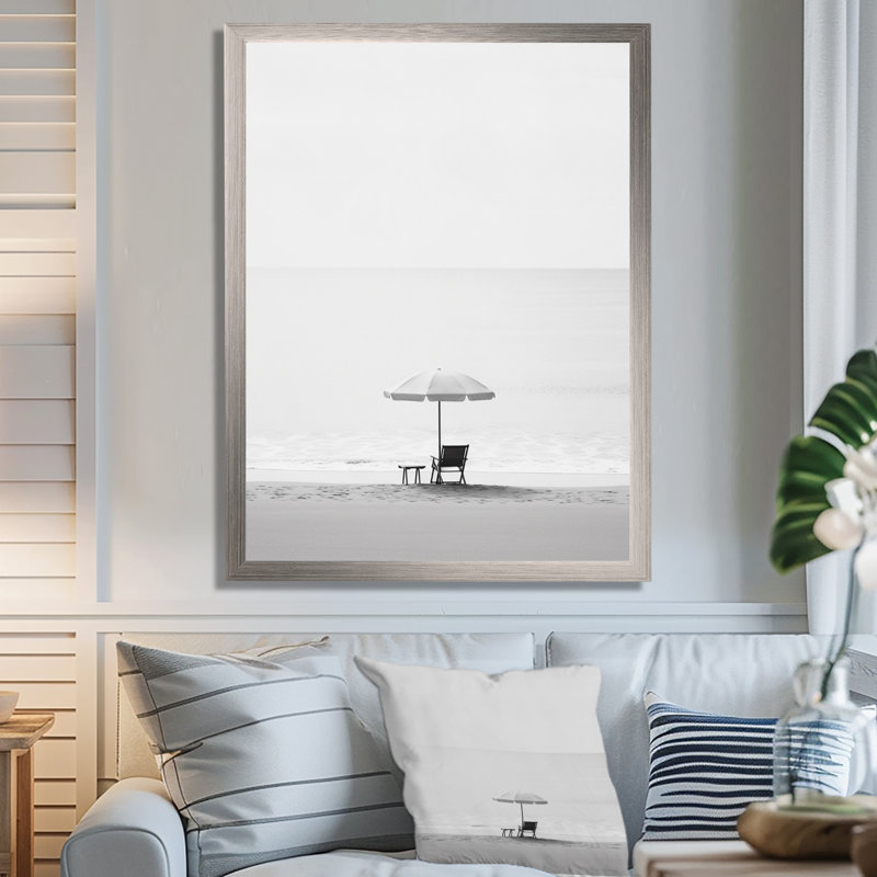 Photo de plage minimaliste noir et blanc I - art mural bord de mer pour le salon, H 32 po x l 24 po x P 1 po