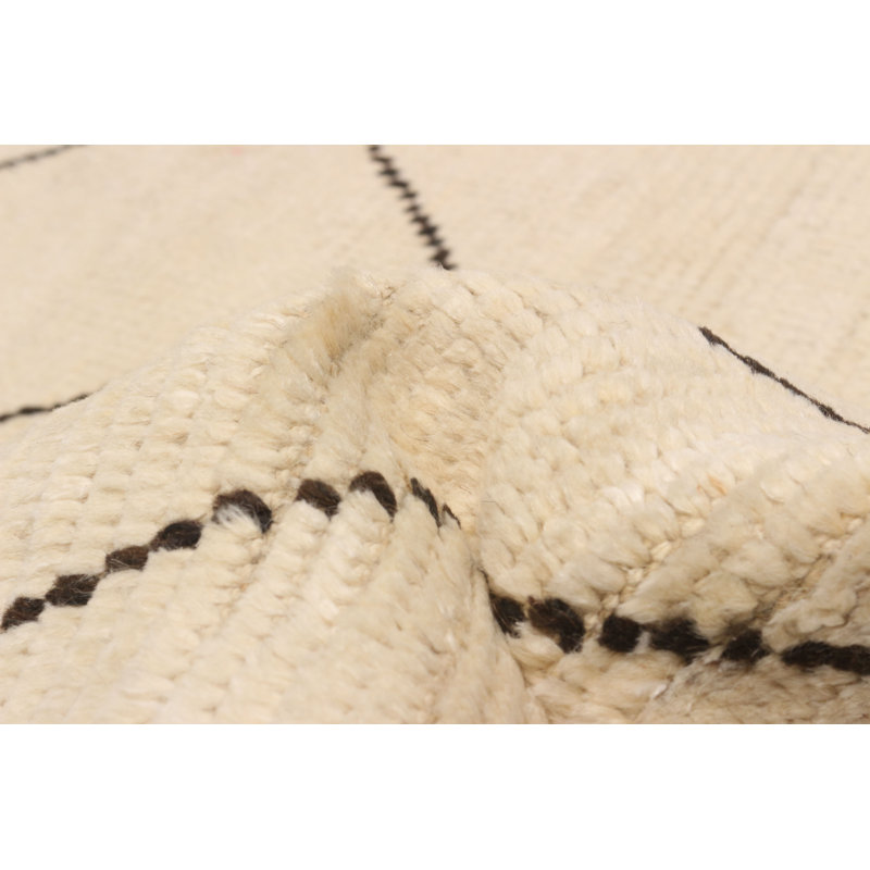 Tapis crème Pak Finest Marrakesh 7 pi 2 po x 10 pi 5 po