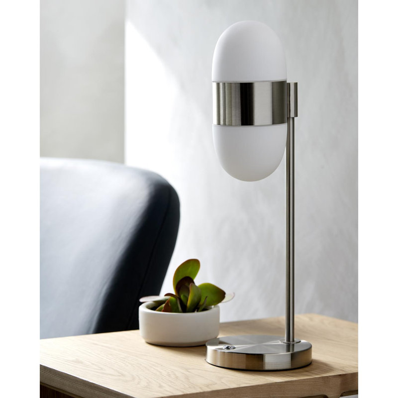 Navana Accent Table Lamp, Metallic Gold