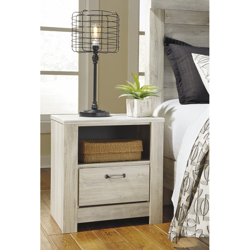 Bellaby King Crossbuck Panel Bed, Dresser, Mirror, and Nightstand