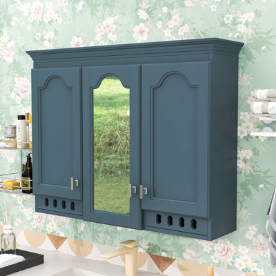 Armoire à pharmacie murale élégante avec tablettes réglables et motif ajouré