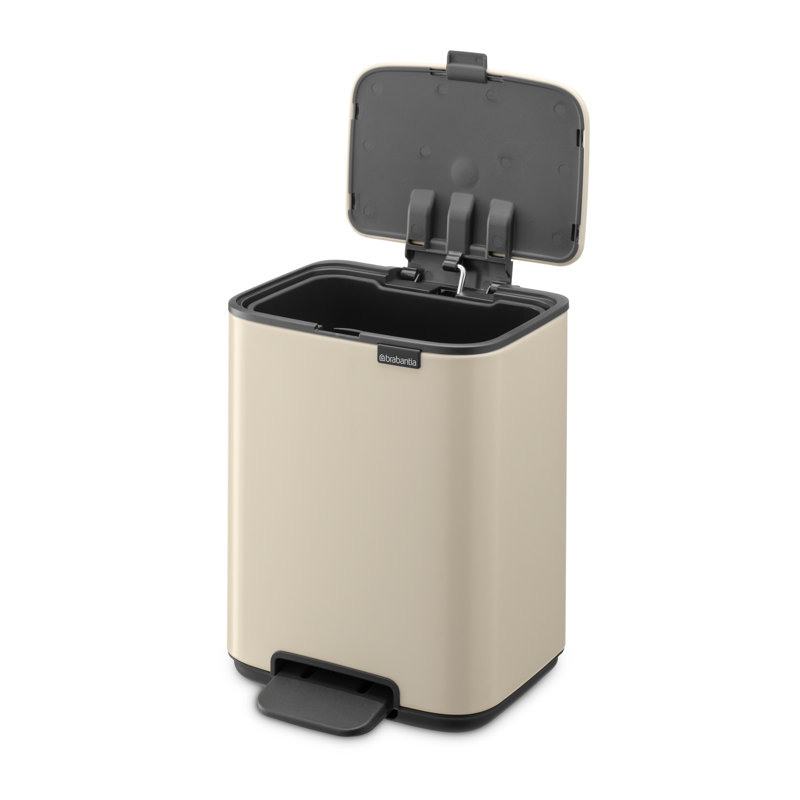 Brabantia Bo Pedal Bin, Soft Beige, 4 L, 26.8cm H x 19.9cm W x 20.8cm D