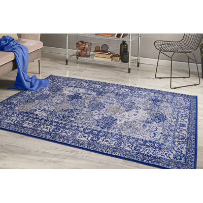 Henneman Floral Indoor Rug