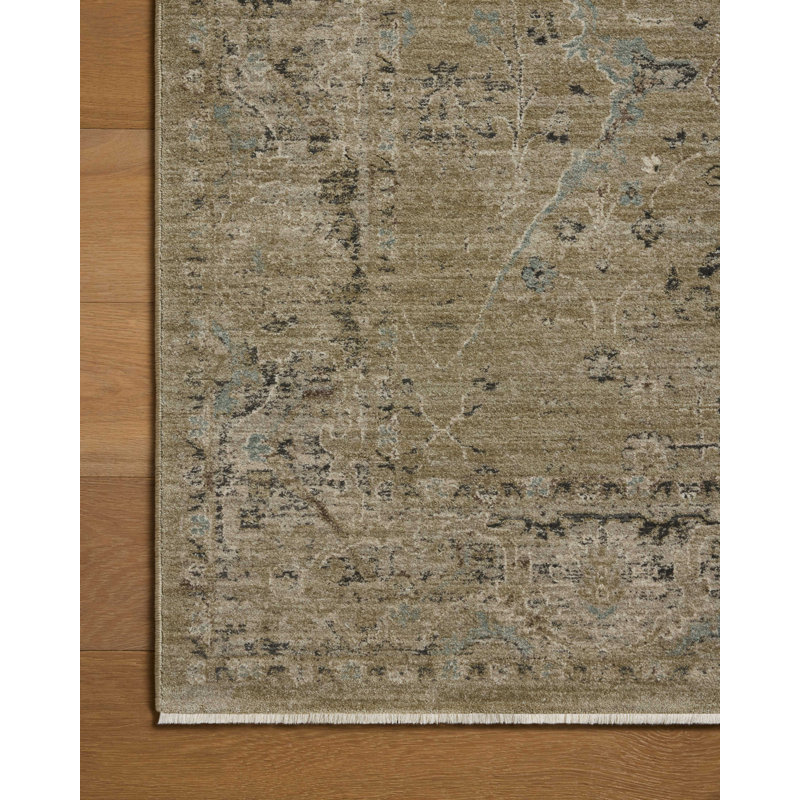 Tapis traditionnel olive / pierre Loloi Rosalind, Rectangle 6 pi 7 po x 9 pi 2 po