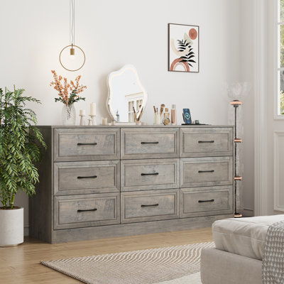Commode 9 tiroirs pour chambre à coucher