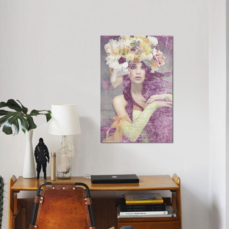 «Flower Lady», impression sur toile, H 60 po x l 40po x P 1,5 po, Toile tendue