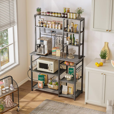 Grand support à boulanger avec prises de courant, support à micro-ondes à 6 niveaux, bar à café avec 12 crochets en forme de S, tablette de cuisine avec panier grillagé, 39,3 po x 15,5 po x 66,9 po