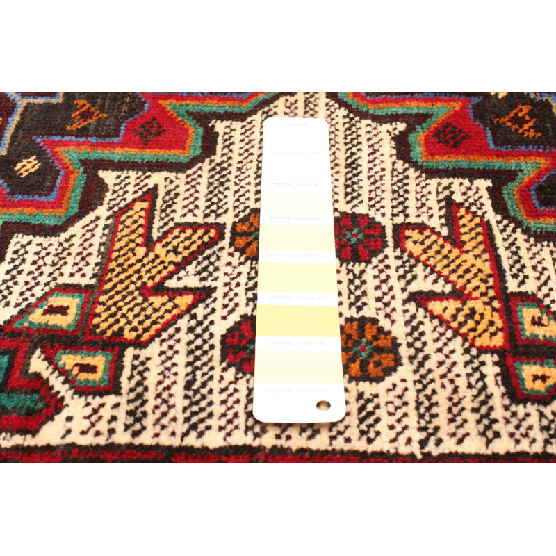 Tapis crème Teimani 3 pi 3 po x 4 pi 10 po