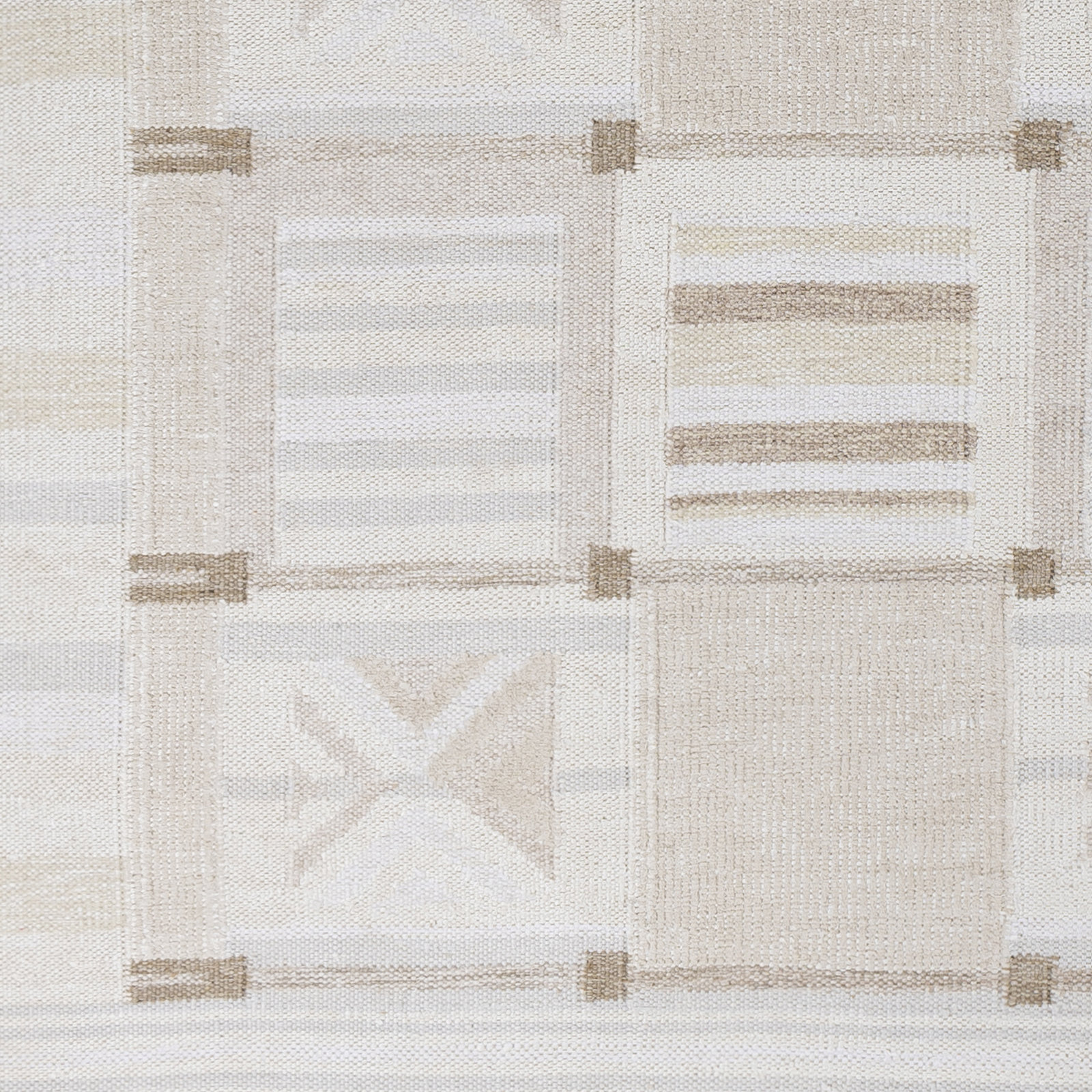Gilson Hand-Knotted Geometric Rug, Rectangle 2' x 3'