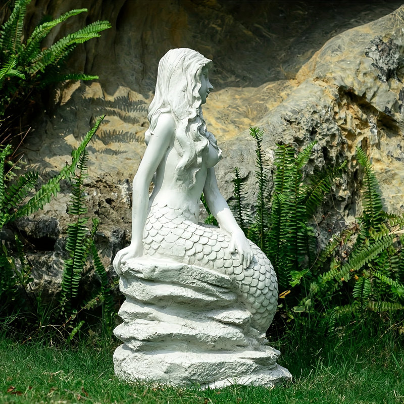 Sculpture en résine blanche 20 po H - pour jardin / balcon / pelouse