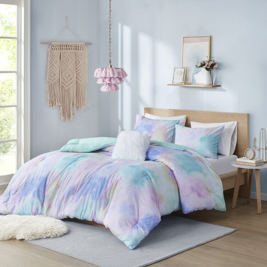 Cassiopeia Watercolor Tie Dye Printed Comforter Set with Throw Pillow Intelligent Design 