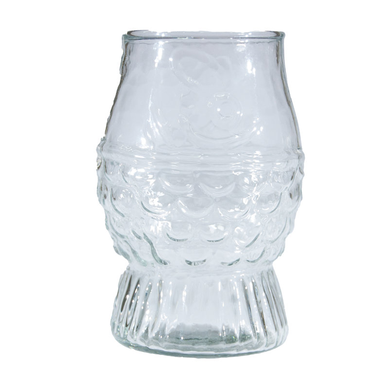 Verre pressé en forme de poisson
