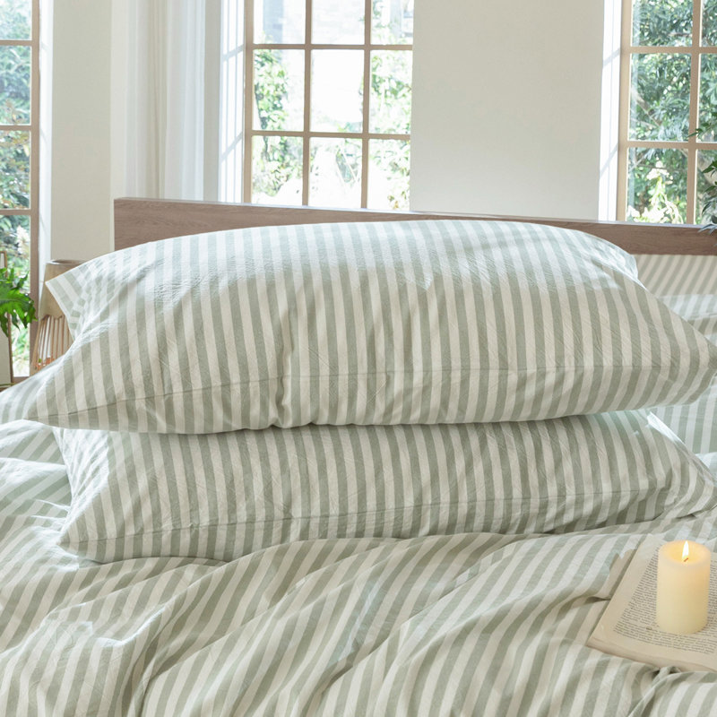 Taies d'oreiller 100% coton délavé MooMee, Standard (20 po x 26 po), Rayures classiques - vert sauge et blanc