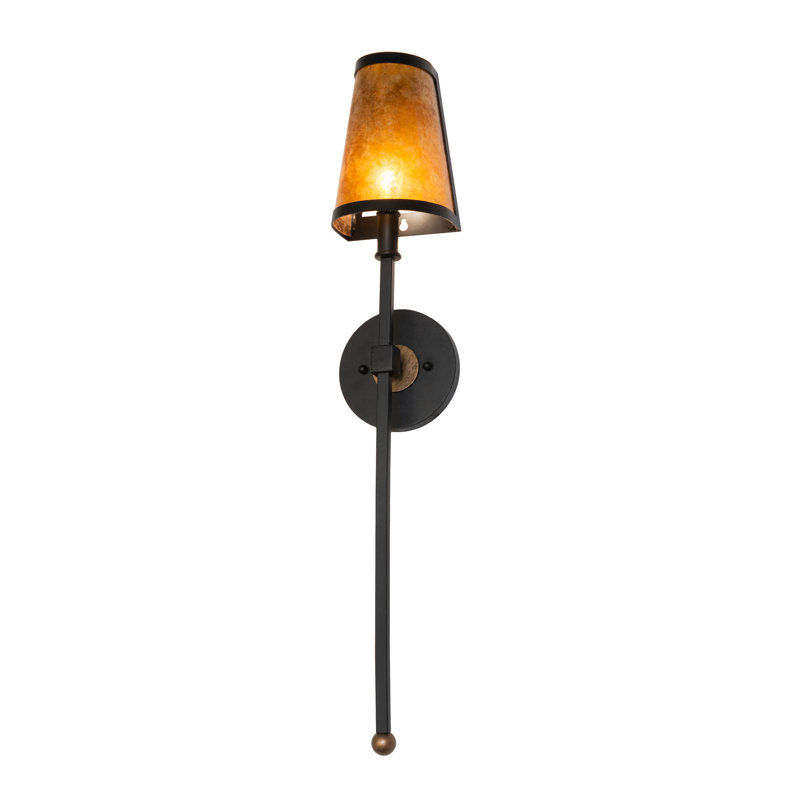 1 - Light Wallchier