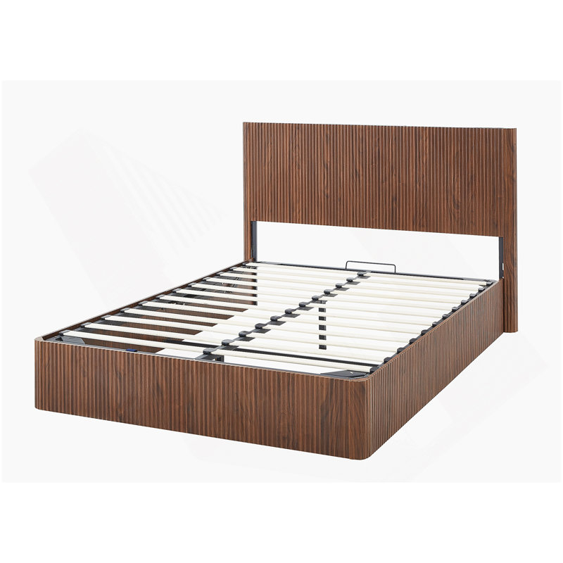 Structure de lit grand format avec rangement relevable, lignes courbes ondulées en bois, rangement hydraulique / aucun sommier nécessaire, noyer.