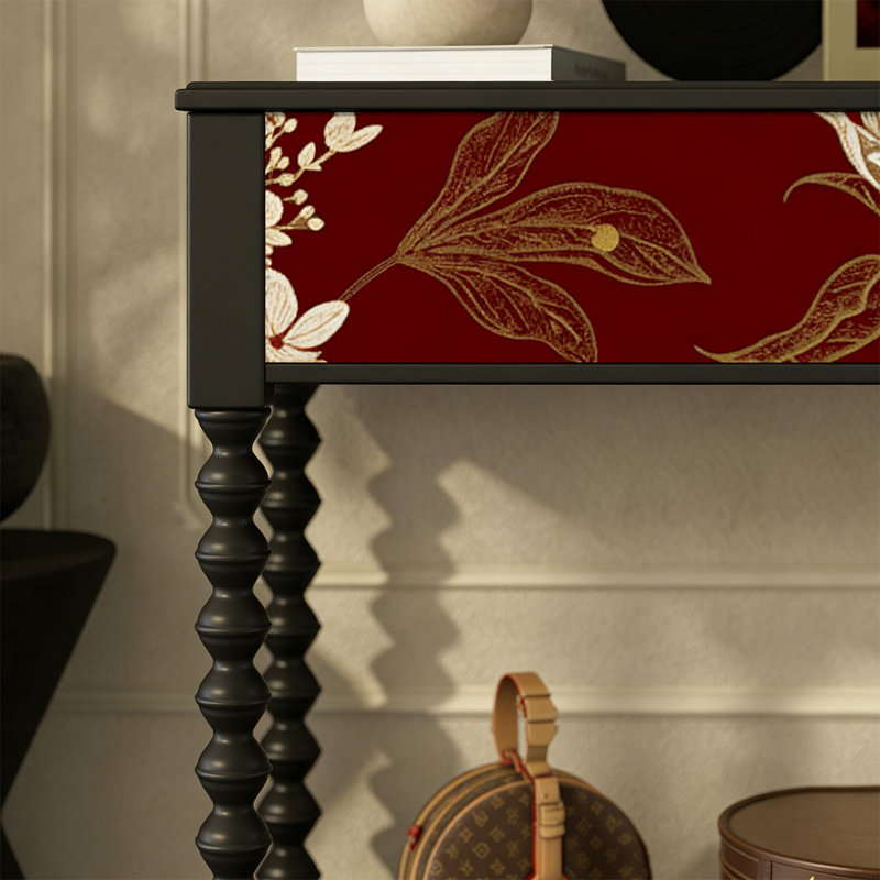Console à tiroirs de style français