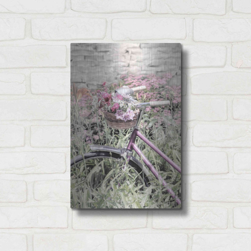 «Blooming Beauty» par Lori Deiter, H 16 po x l 12 po