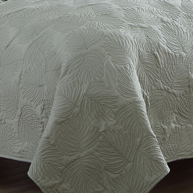 Estate Leaf Stitch II Farmhouse / Country Quilt, King Quilt + 2 Shams, Green