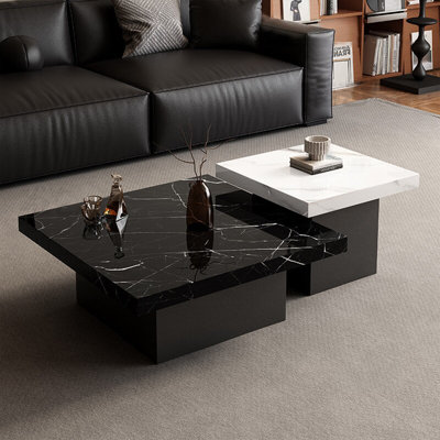 Ensemble de tables basses en granit italien