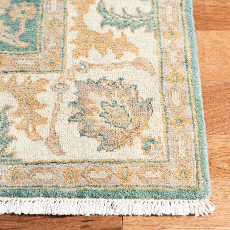 Morley Hand Woven Silk Oriental Area Rug, Rectangle 4' x 6'