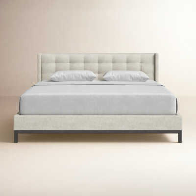 Estrela Wingback Bed