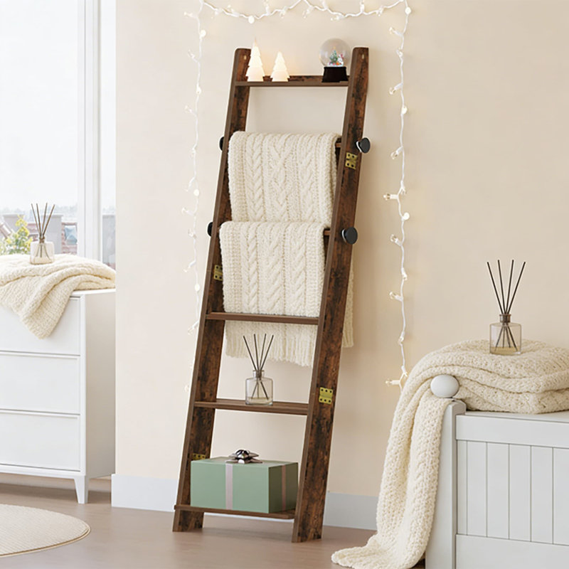 Échelle de couverture rustique avec tablettes et crochets, étagère décorative à 6 niveaux pour couvertures, serviettes et rangement, support de rangement mural de style maison de campagne