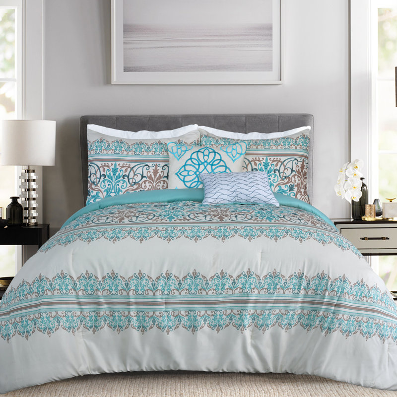 Momentous Microfiber Reversible 5 Piece Comforter Set, Queen Comforter + 2 Standard Shams+2 Throw Pillows