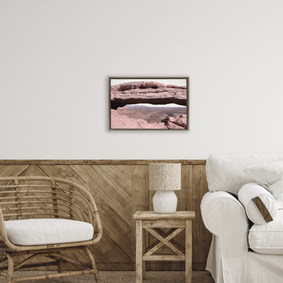 Cadre flottant A Moment in Stone Landscape, design par Lori Deiter