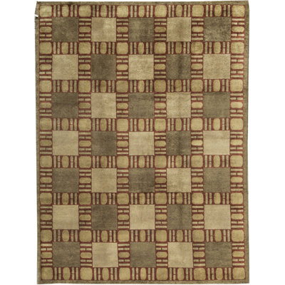 Hand-Knotted High-Quality Green Area Rug
