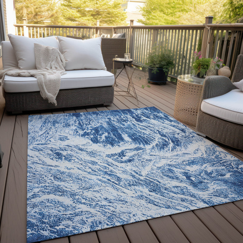 Tapis ivoire / bleu marine en polyester tissé à la machine Chayden, Rectangle de 10 pi x 14 pi
