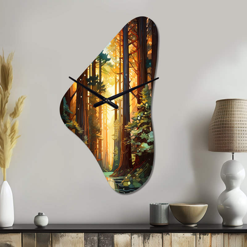 Redwood Shimmering Tree Heights I - horloge murale asymétrique en métal Redwood, Moyenne
