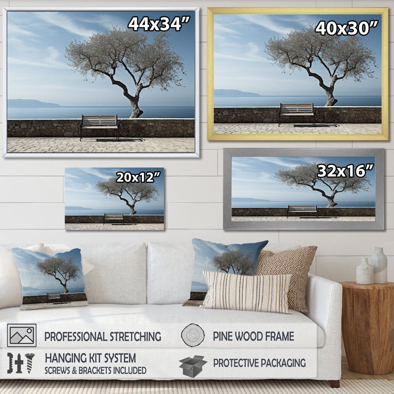 «Solitude Tree Coastal Horizon - Beach & Ocean», reproduction d'art sur toile, Cadre naturel flottant