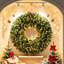 Couronne de Noël Crestwood en épicéa pré-illuminée de 122 cm (48 po), 8 modes d'éclairage, décoration de Noël complète-861991458