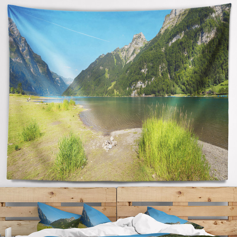 Tapisserie de mode paysage mountain green, H 32 po x l 39 po
