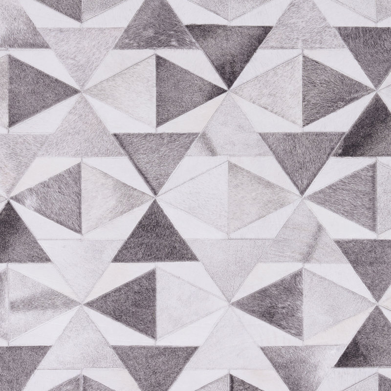 Jameown Patchwork Faux Cowhide Gray/Black Printed Area Rug, Rectangle 3' x 5'