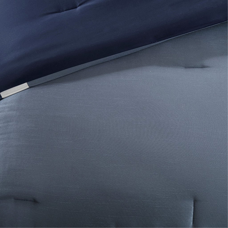 Ensemble d'édredon 7 pièces de style transitionnel à palette de couleurs neutres pour une chambre sophistiquée et confortable